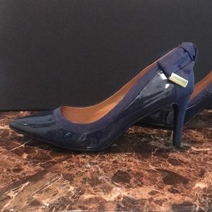 J. Renee Women’s Navy Heels (8 1/2)